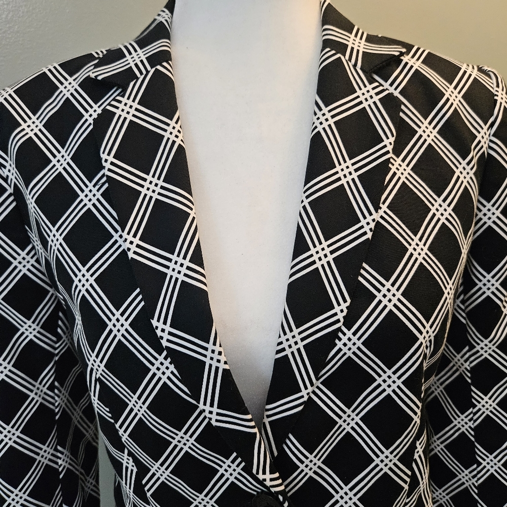 Express Black and White Blazer Women's Size 4 - Picture 2 of 12